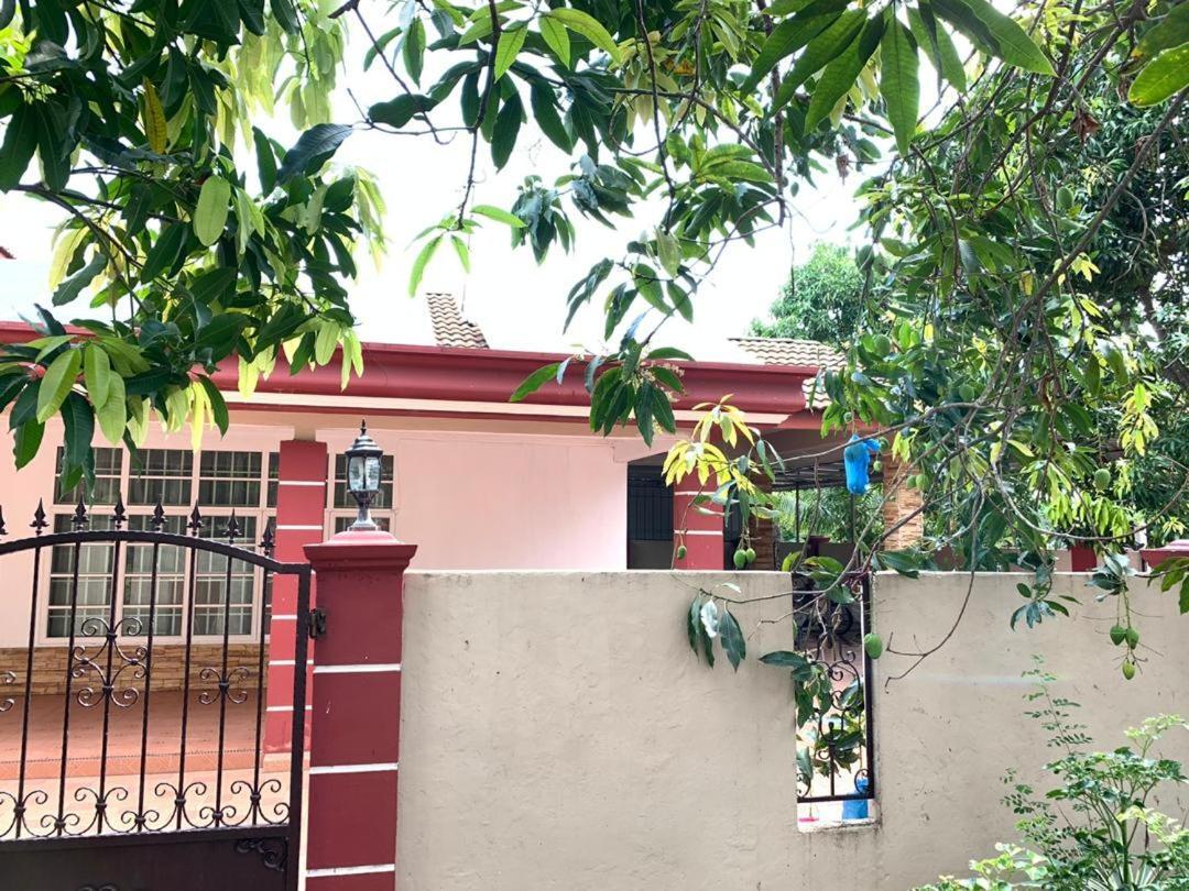 Malacca Villa Ctzee מראה חיצוני תמונה